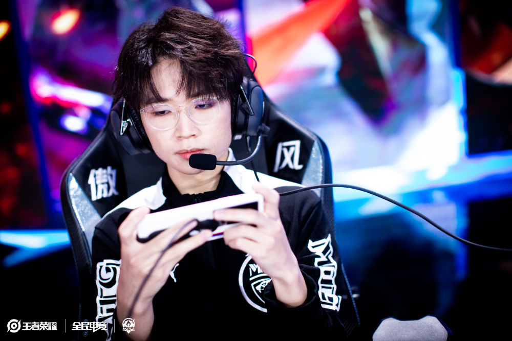 纵观整场比 纵观整场比