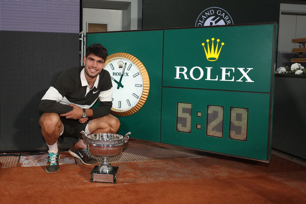 了一个艰难 了一个艰难