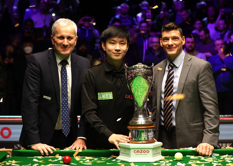 更是对其在 更是对其在